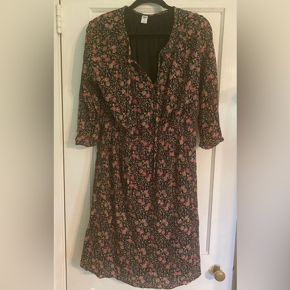 Old Navy Dresses & Skirts - Old Navy Dress Womens Large Black Floral Stretch Waist Bell Sleeve cottagecore